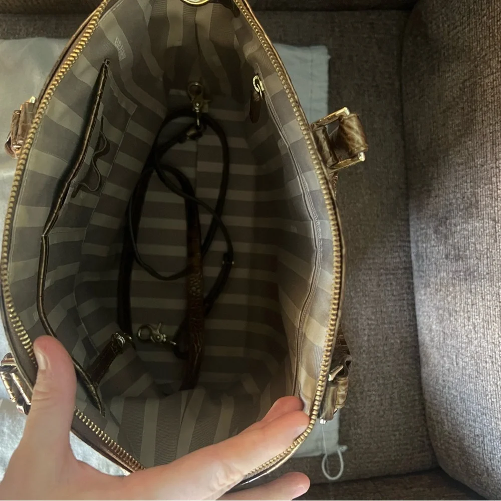 Brahmin Tote Bag with shoulder strap - Picture 5 of 10